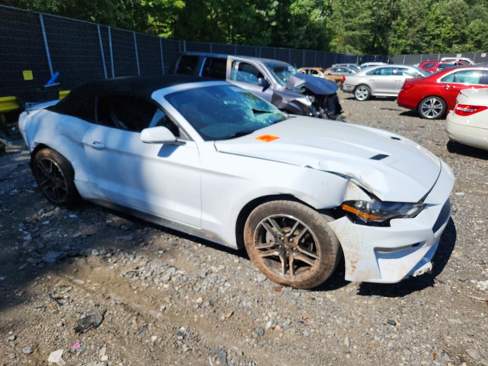 Снимка 4 от търг – 2023 FORD MUSTANG с VIN 1FATP8UH7P5103958