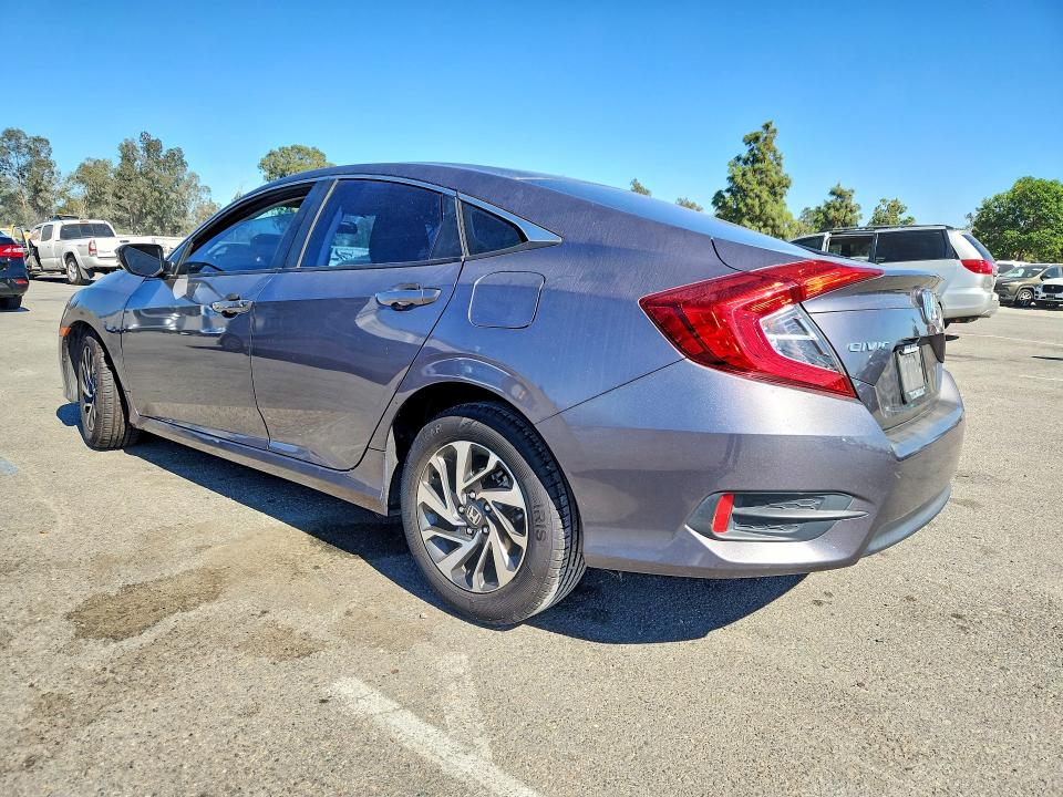 Photo 2 from auction – 2016 HONDA CIVIC with VIN 2HGFC2F76GH539960