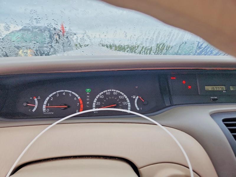 Снимка 9 от търг – 2002 TOYOTA AVALON с VIN 4T1BF28B22U204931
