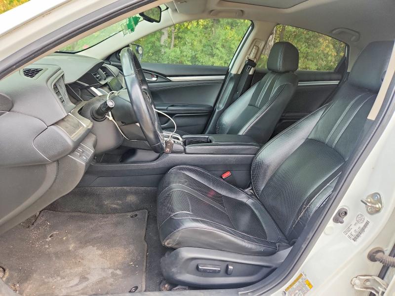 Photo 7 from auction – 2016 HONDA CIVIC with VIN 2HGFC1F94GH102213