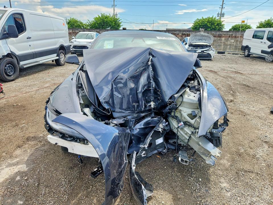 Photo 5 from auction – 2025 TESLA MODEL 3 with VIN 5YJ3E1EA1SF029453