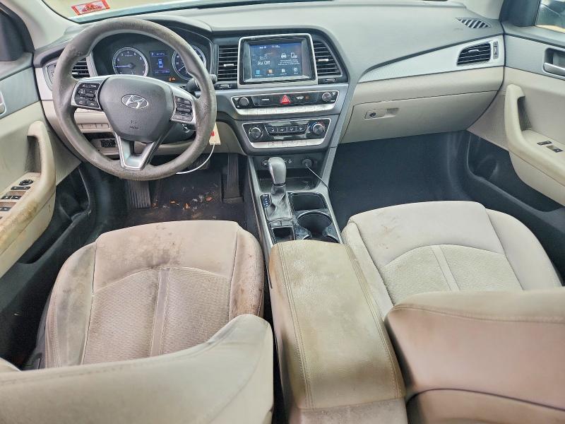 Снимка 8 от търг – 2018 HYUNDAI SONATA с VIN 5NPE24AF2JH640113