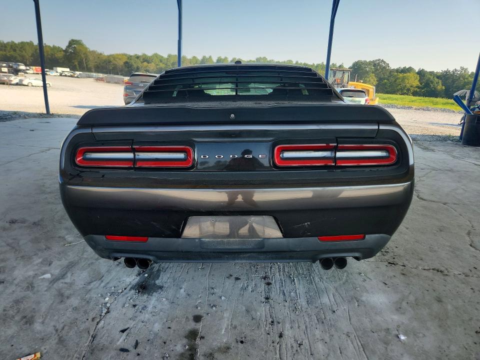 Photo 6 from auction – 2017 DODGE CHALLENGER with VIN 2C3CDZAG2HH624735