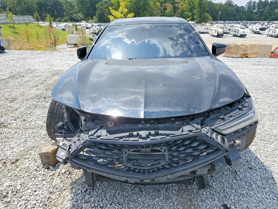 Photo 5 from auction – 2021 ACURA TLX with VIN 19UUB5F55MA011668