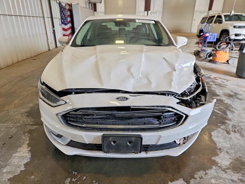 Photo 5 from auction – 2017 FORD FUSION with VIN 3FA6P0LU9HR287263