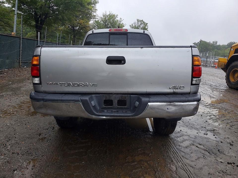 Снимка 6 от търг – 2003 TOYOTA TUNDRA с VIN 5TBBN441X3S431668