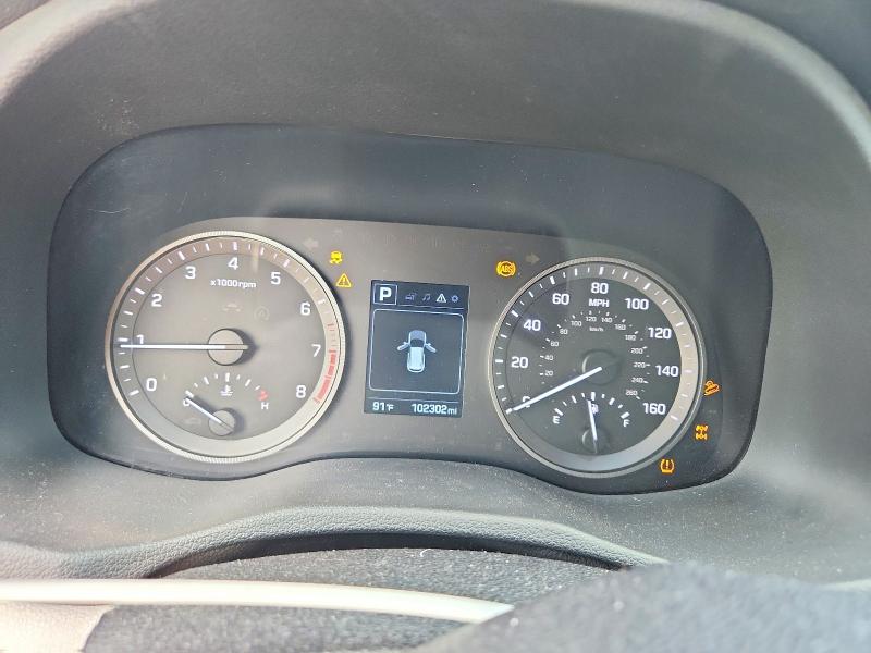 Photo 9 from auction – 2017 HYUNDAI TUCSON with VIN KM8J3CA43HU437585