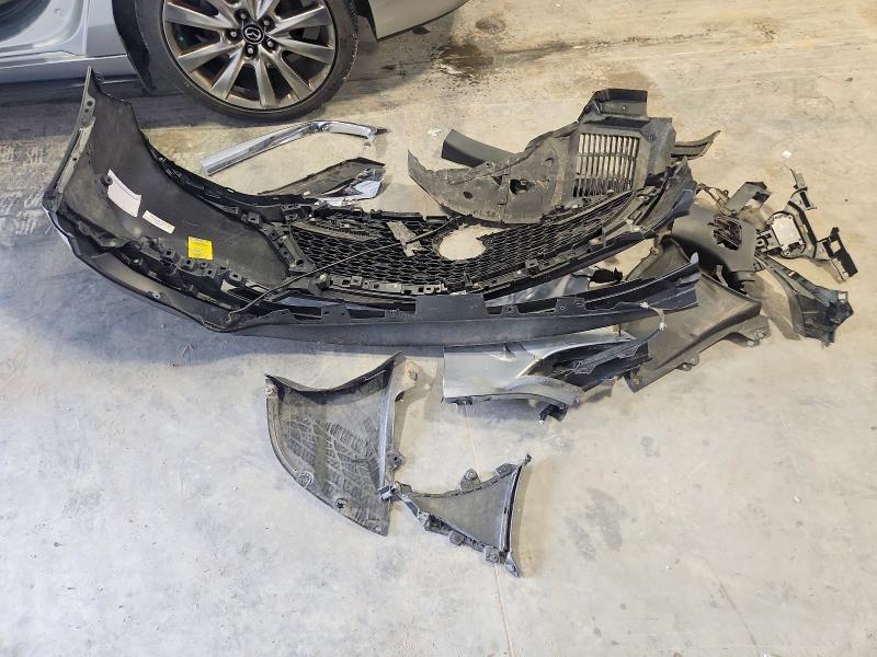 Foto 12 de la subasta – 2019 MAZDA 3 con VIN 3MZBPADM4KM104589
