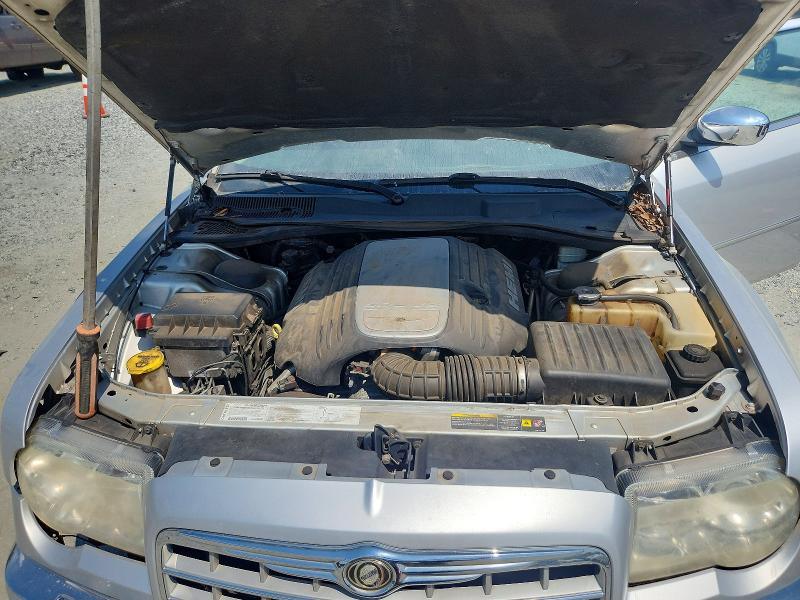 Photo 11 from auction – 2005 CHRYSLER 300C with VIN 2C3AA63H55H636393