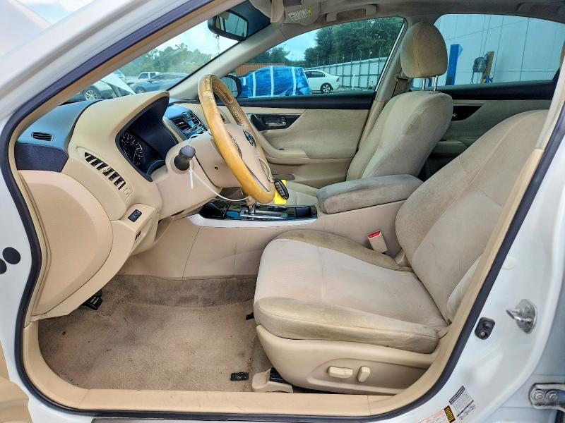 Photo 7 from auction – 2013 NISSAN ALTIMA with VIN 1N4AL3AP6DC261328