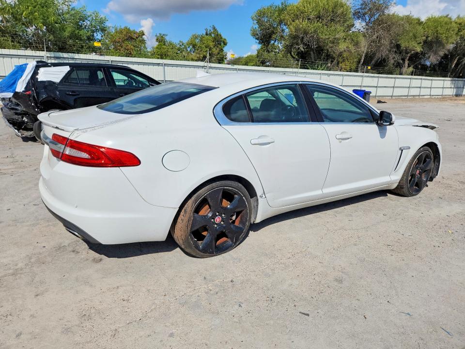 Photo 3 from auction – 2013 JAGUAR XF with VIN SAJWA0ES6DPU03836