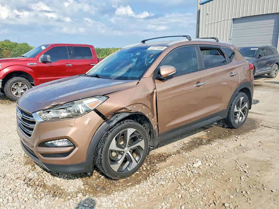 Снимка 1 от търг – 2016 HYUNDAI TUCSON с VIN KM8J33A22GU144189