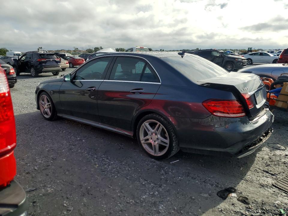 Foto 2 de la subasta – 2014 MERCEDES-BENZ E con VIN WDDHF5KB0EA840073