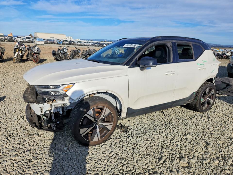 Photo 1 from auction – 2021 VOLVO XC40 with VIN YV4ED3UR2M2573817