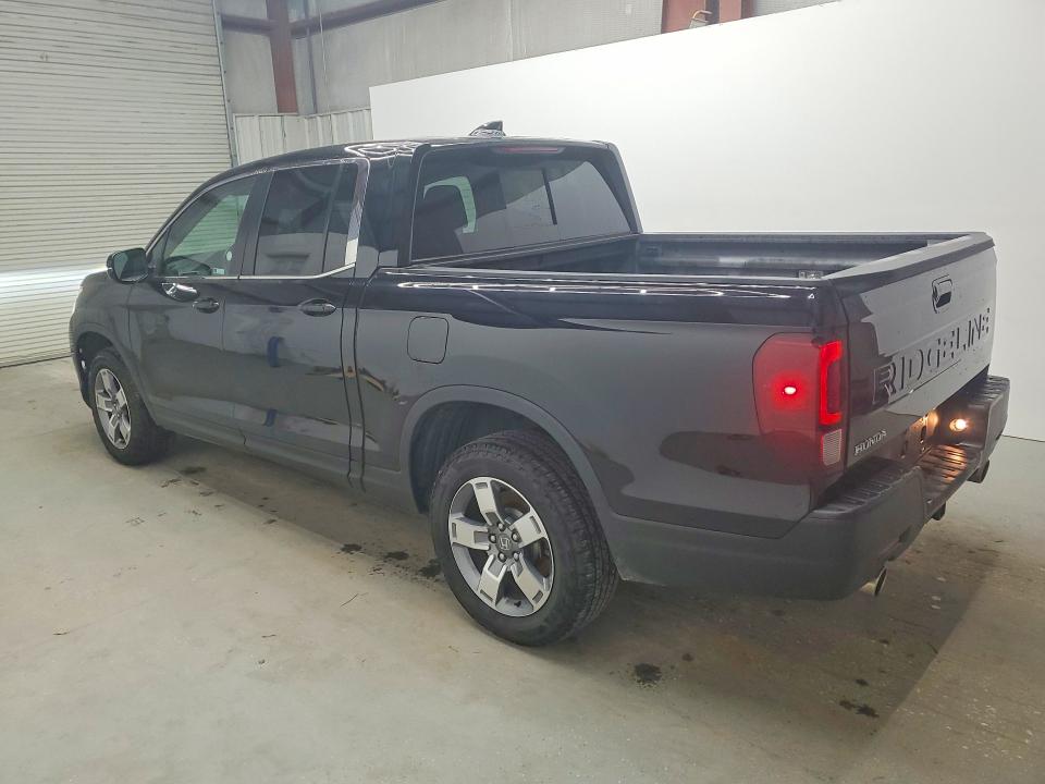Photo 2 from auction – 2025 HONDA RIDGELINE with VIN 5FPYK3F50SB038616