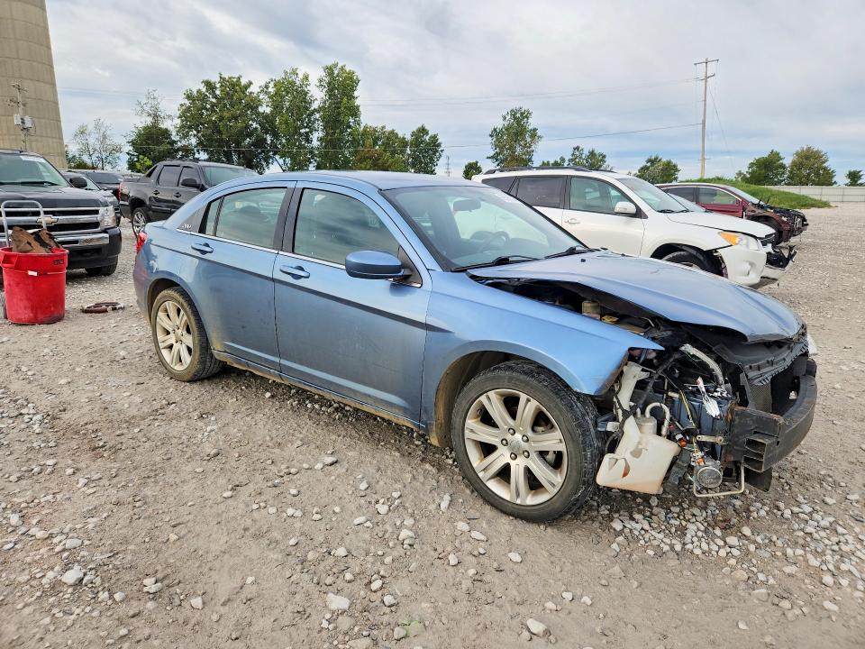 Photo 4 from auction – 2011 CHRYSLER 200 with VIN 1C3BC1FB3BN603291