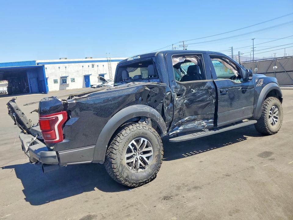 Photo 3 from auction – 2017 FORD F150 with VIN 1FTFW1RG7HFC90342