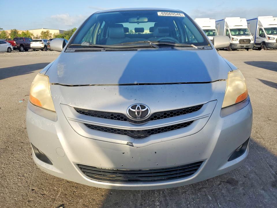 Photo 5 from auction – 2007 TOYOTA YARIS with VIN JTDBT923771075200