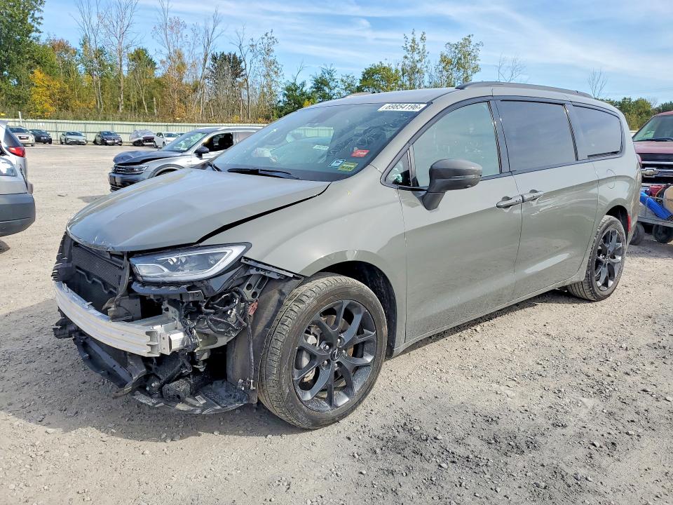 CHRYSLER PACIFICA 2021 con VIN 2C4RC3BG1MR564763 - Foto de la subasta