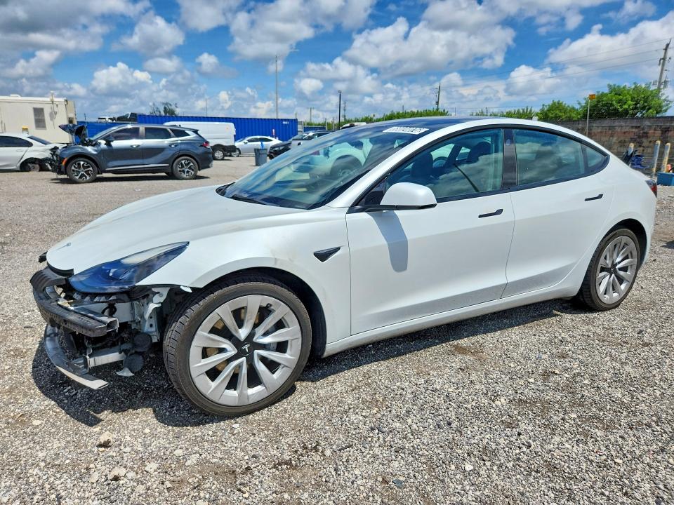 2022 TESLA MODEL 3 - Търг №68024076