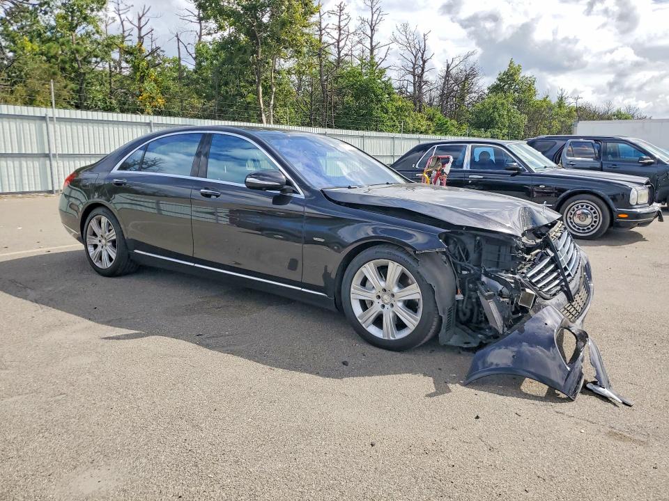 Photo 4 from auction – 2014 MERCEDES-BENZ S with VIN WDDUG8FB0EA019756