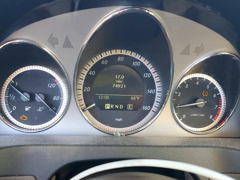 Photo 9 from auction – 2011 MERCEDES-BENZ C with VIN WDDGF8BB3BR167256