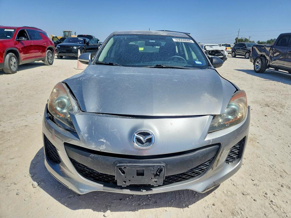 Foto 5 de la subasta – 2013 MAZDA 3 con VIN JM1BL1L76D1841657