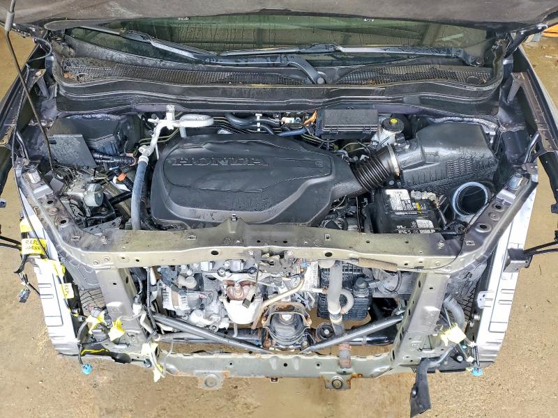 Photo 12 from auction – 2021 HONDA PASSPORT with VIN 5FNYF8H59MB011313