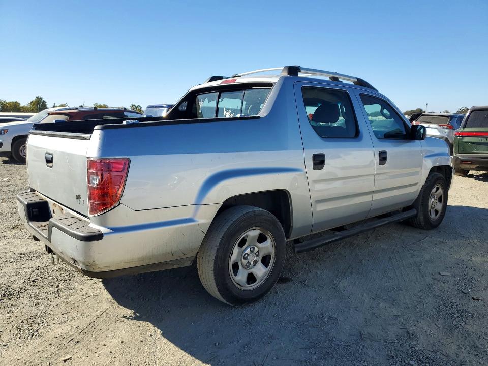 Снимка 3 от търг – 2011 HONDA RIDGELINE с VIN 5FPYK1F20BB004976