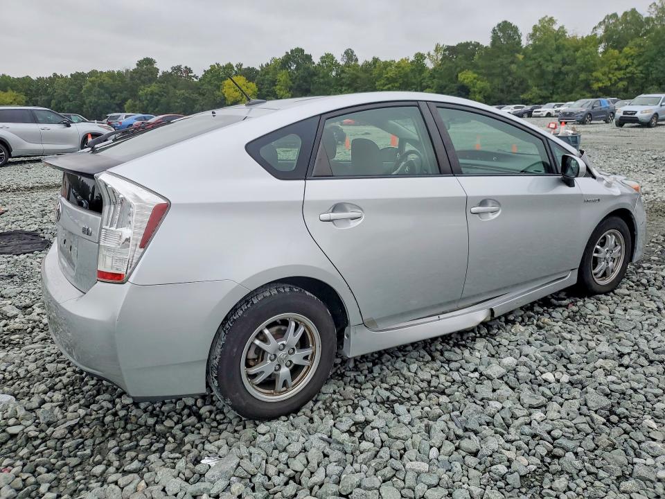 Photo 3 from auction – 2011 TOYOTA PRIUS with VIN JTDKN3DU0B5355376