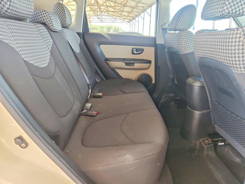 Снимка 10 от търг – 2012 KIA SOUL с VIN KNDJT2A62C7456216