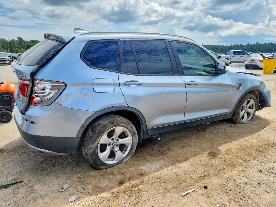 Photo 3 from auction – 2012 BMW X3 with VIN 5UXWX5C52CL717933