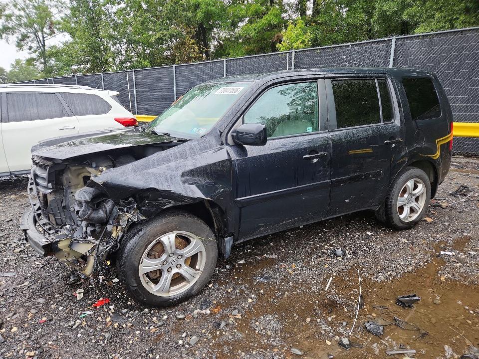 Снимка 1 от търг – 2013 HONDA PILOT с VIN 5FNYF4H71DB013910