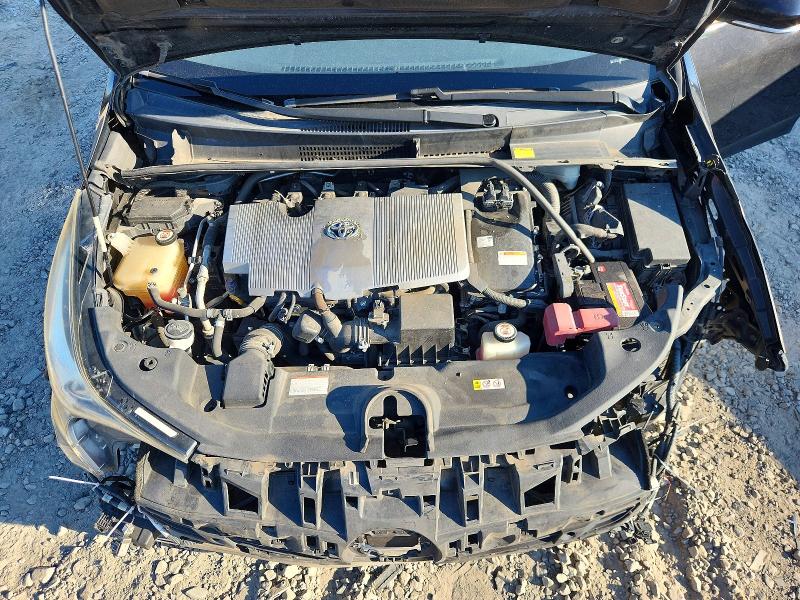 Photo 11 from auction – 2017 TOYOTA PRIUS with VIN JTDKARFU7H3045001