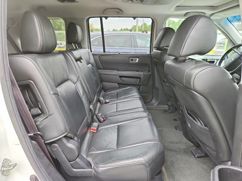 Photo 11 from auction – 2015 HONDA PILOT with VIN 5FNYF4H97FB048956