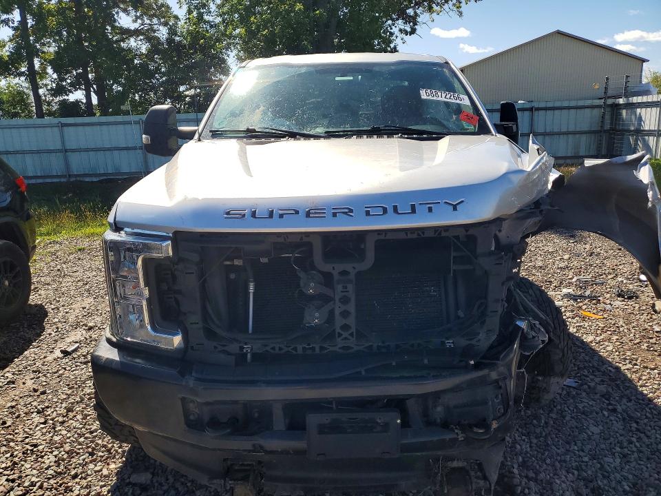 Photo 5 from auction – 2019 FORD F250 with VIN 1FT7X2B64KEG05894