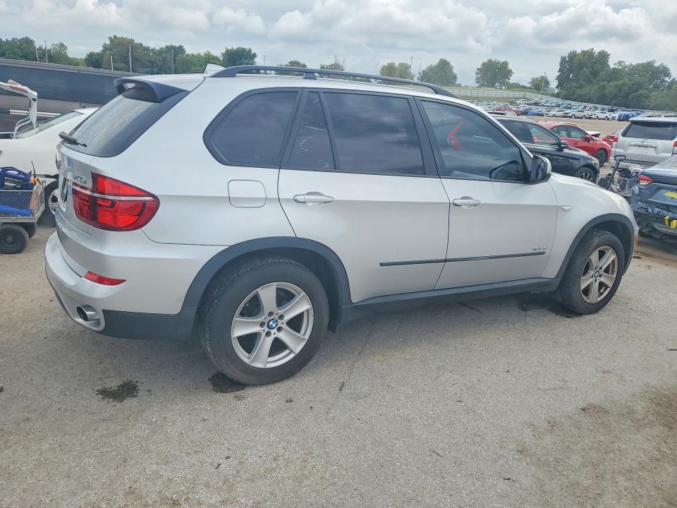 Photo 3 from auction – 2013 BMW X5 with VIN 5UXZV4C57D0B08551