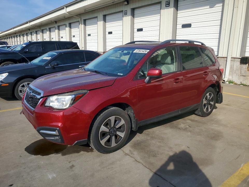 SUBARU FORESTER 2017 с VIN JF2SJAEC9HH435094 - Фото с аукциона
