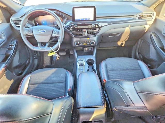 Zdjęcie 8 z aukcji – 2025 FORD ESCAPE z VIN 1FMCU9MNXSUA87845