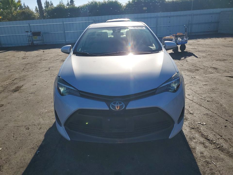 Photo 5 from auction – 2019 TOYOTA COROLLA with VIN 2T1BURHE8KC200070