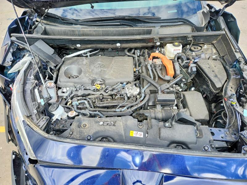 Снимка 12 от търг – 2025 TOYOTA RAV4 HYBRID с VIN 4T3RWRFV6SU193038