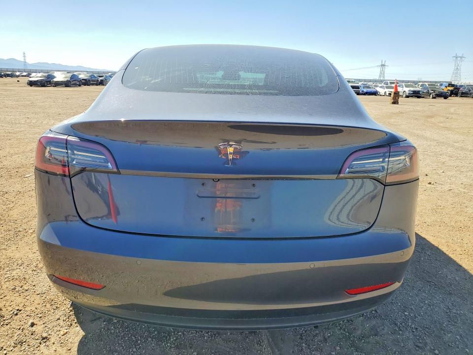 Foto 6 de la subasta – 2018 TESLA MODEL 3 con VIN 5YJ3E1EAXJF157592