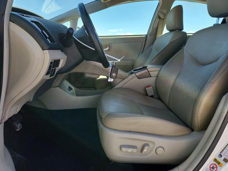 Photo 7 from auction – 2015 TOYOTA PRIUS with VIN JTDKN3DU3F0425617