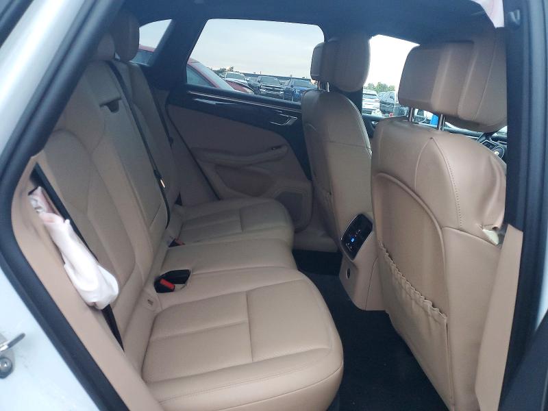Photo 11 from auction – 2023 PORSCHE MACAN with VIN WP1AA2A51PLB10439
