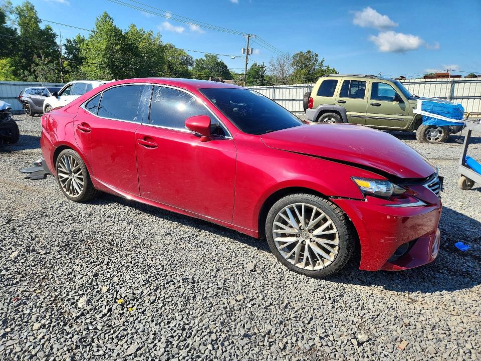 Photo 4 from auction – 2014 LEXUS IS with VIN JTHCF1D27E5007260
