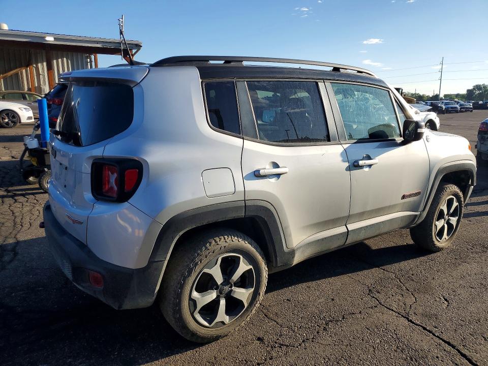 Photo 3 from auction – 2019 JEEP RENEGADE with VIN ZACNJBC19KPK05927