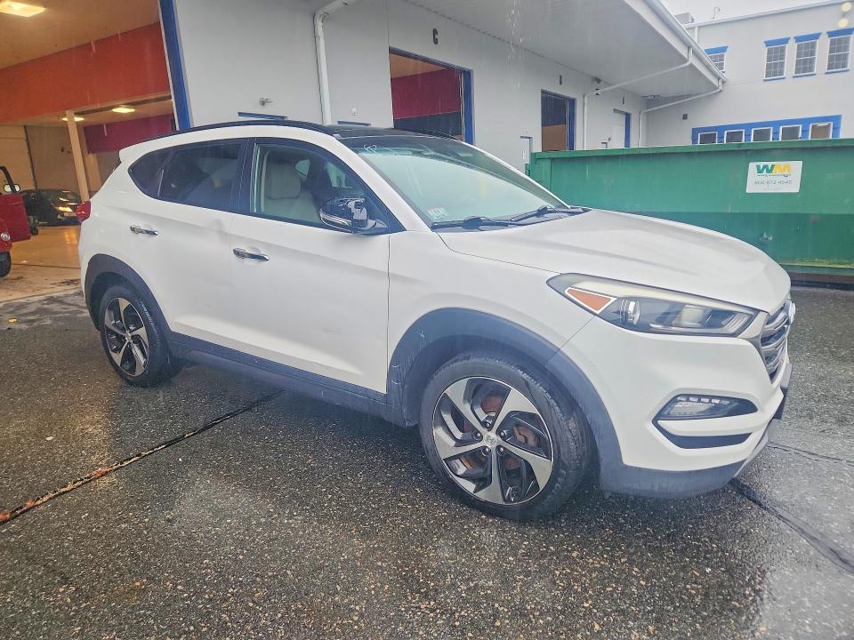 Photo 4 from auction – 2016 HYUNDAI TUCSON with VIN KM8J3CA20GU079164