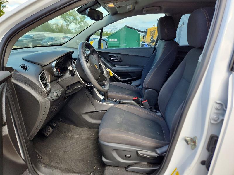 Снимка 7 от търг – 2017 CHEVROLET TRAX с VIN 3GNCJKSB5HL210362