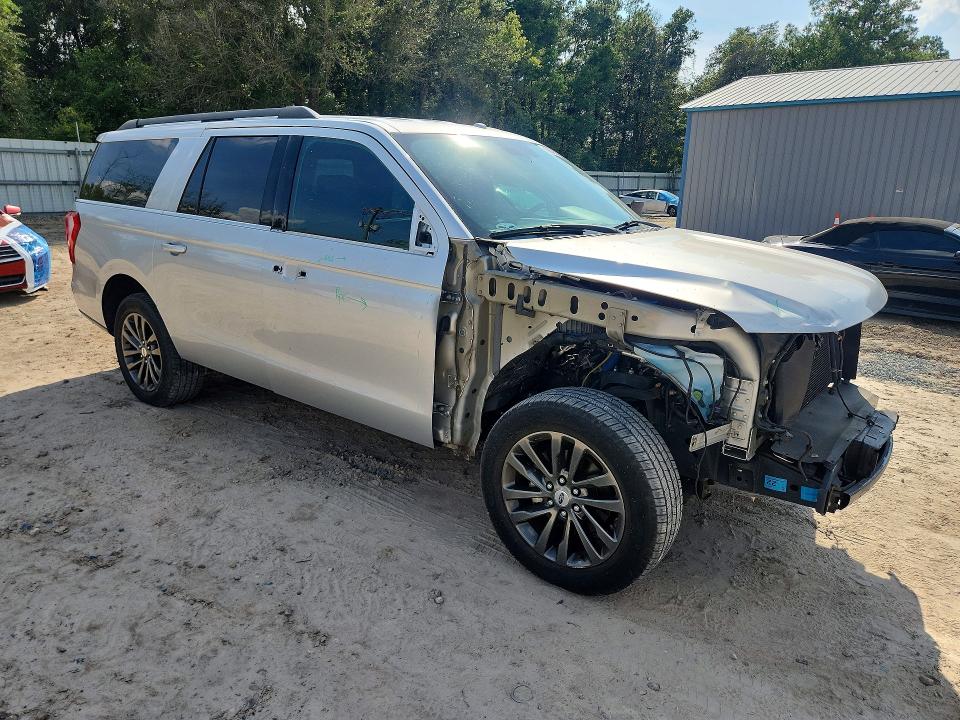 Снимка 4 от търг – 2018 FORD EXPEDITION с VIN 1FMJK1HT3JEA36171