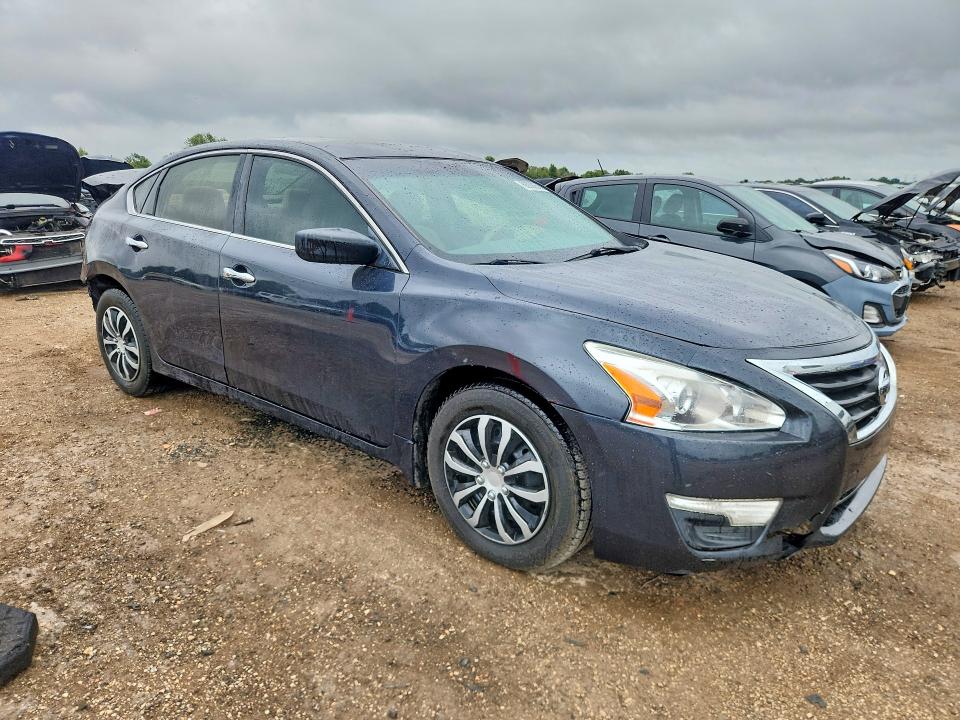 Photo 4 from auction – 2015 NISSAN ALTIMA with VIN 1N4AL3AP6FN377717